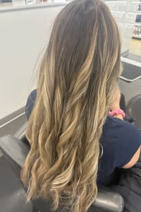 Alexis M., mobile hairstylist/mobile barber at Longwood