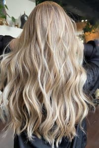 Stephanie B., mobile hairstylist/mobile barber at Scottsdale