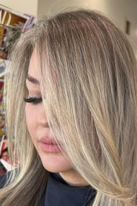 Stephanie B., mobile hairstylist/mobile barber at Scottsdale