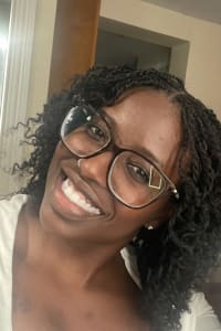 Natasha S., mobile hairstylist/mobile barber at Pittsburgh