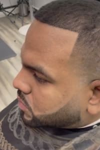 Frank C., mobile hairstylist/mobile barber at Fort Lauderdale