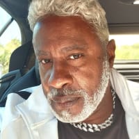 Book William C., mobile stylist in North Miami Beach - DashStylists