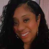 Tilia K., mobile hairstylist/mobile barber at