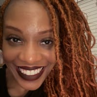 Akilah L., mobile hairstylist/mobile barber at Dallas