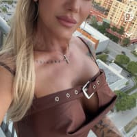 Lisa M., mobile hairstylist/mobile barber at Fort Lauderdale