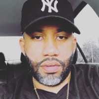 Carl B., mobile hairstylist/mobile barber at Orlando
