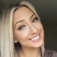 Elicya M., mobile hairstylist/mobile barber at Independence