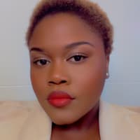 Marie J., mobile hairstylist/mobile barber at Lauderdale Lakes