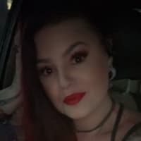 Book Danyelle M., mobile stylist in Phoenix - DashStylists