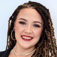 Cherie H., mobile hairstylist/mobile barber at Alafaya