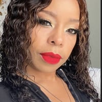 Book Shavondra D., mobile stylist in Houston - DashStylists