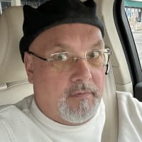 Book Frank B., mobile stylist in League City - DashStylists