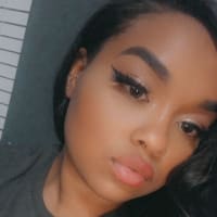 Alexandra H., mobile hairstylist/mobile barber at Phoenix