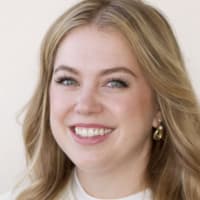 Book Ariel H., mobile stylist in Atlanta - DashStylists