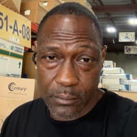 Book Melvin A., mobile stylist in Houston - DashStylists