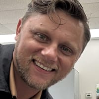 Mathew L., mobile hairstylist/mobile barber at Cranford