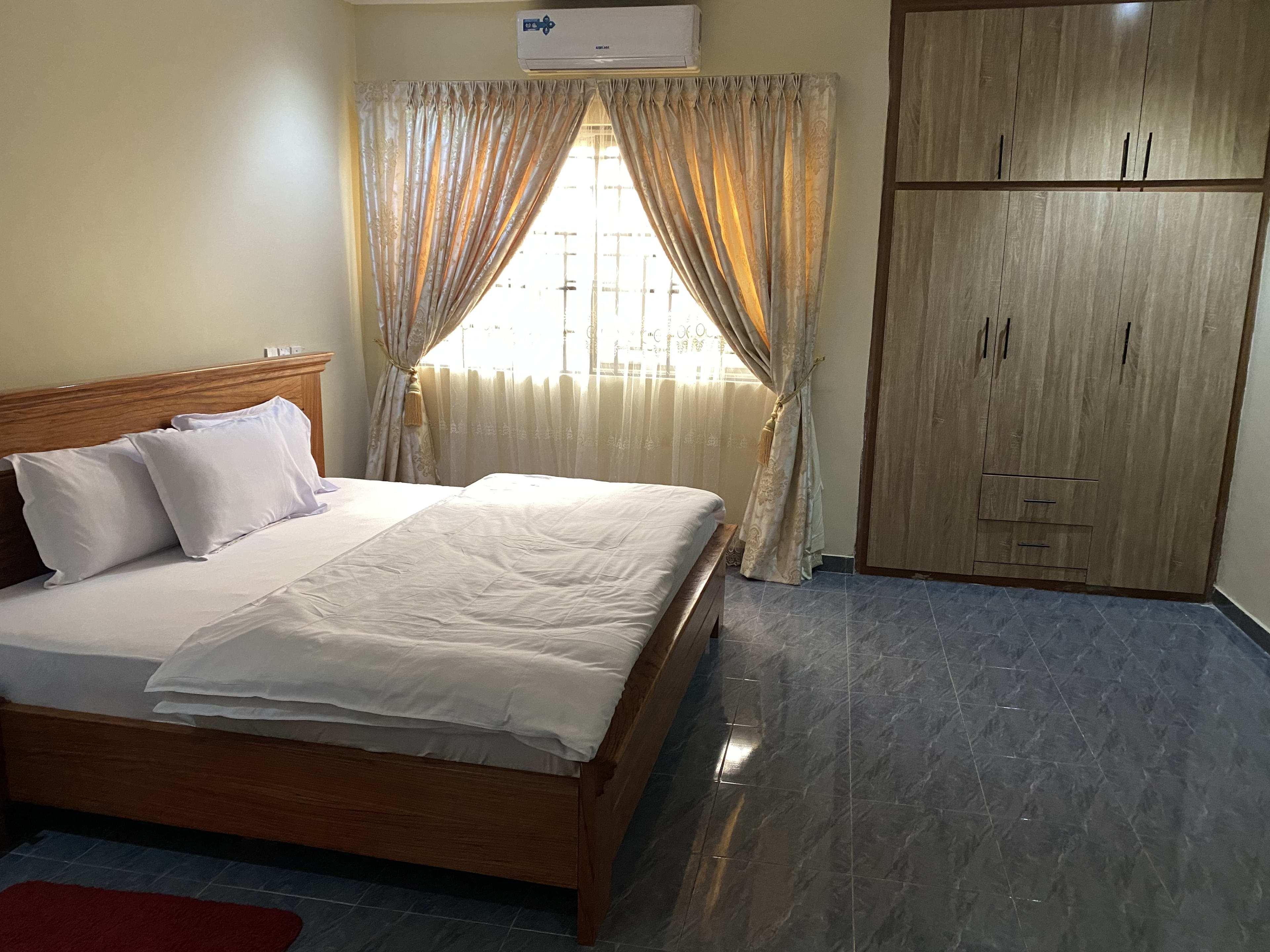 Master Bedroom Side View