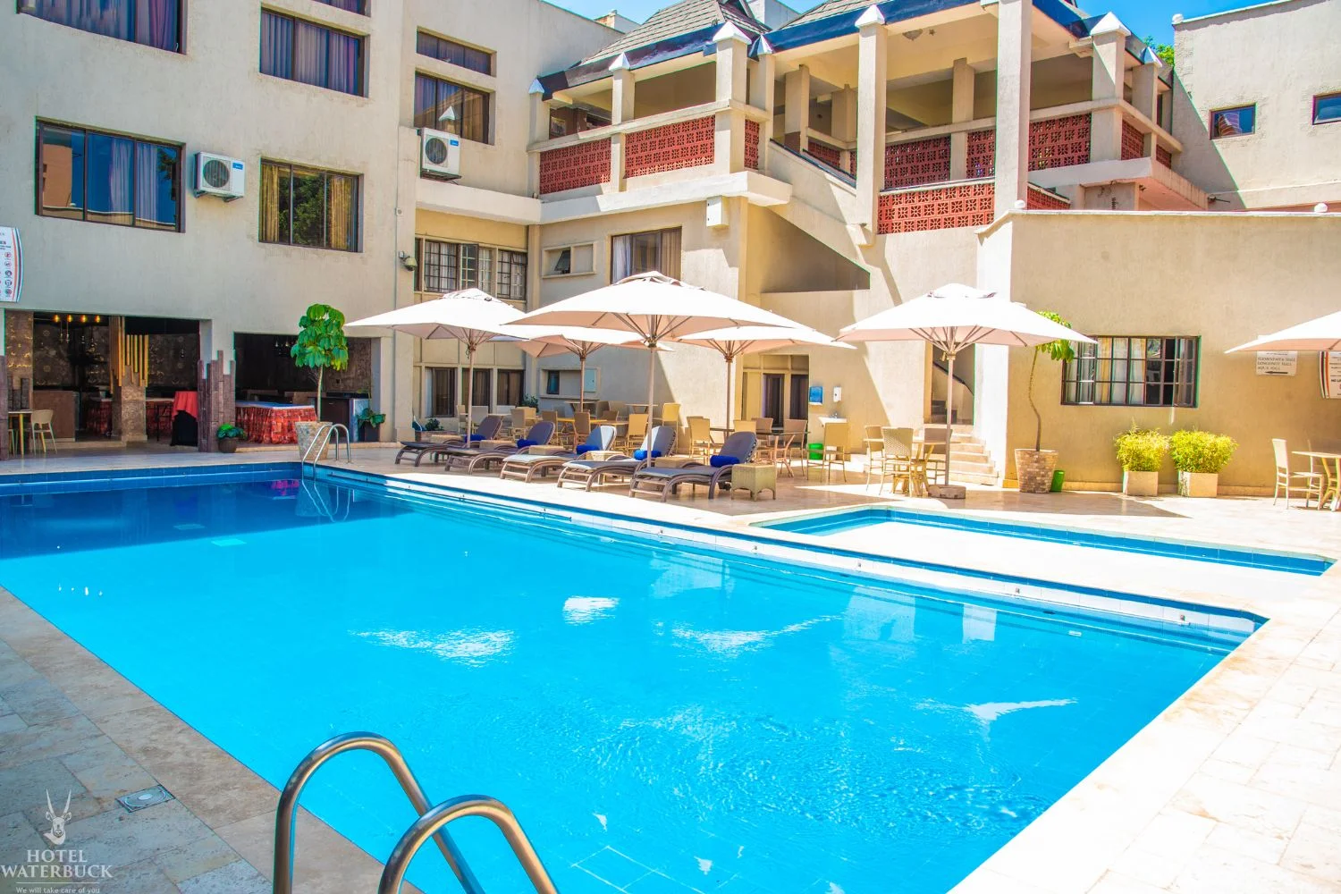 Hotel-WaterBuck