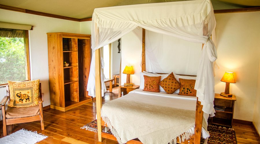 ziwa-bush-lodge-nakuru-rooms-facilities-location--lake-nakuru-safari-accommodation
