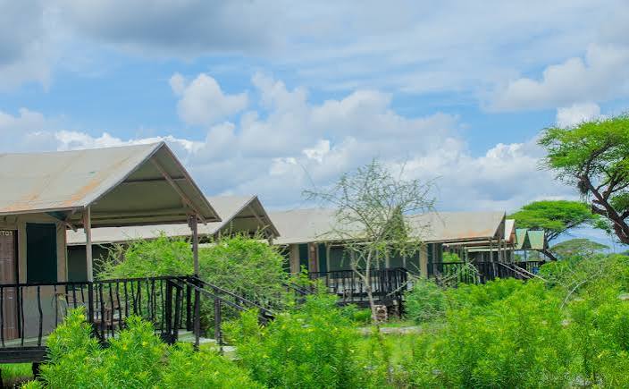 nyati-safari-camp-amboseli-budget-tents-rooms-kilimanjaro-views-facilities--location