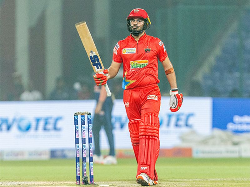 tejasvi dahiya hits blazing 70, seals superstarz win in thrilling encounter