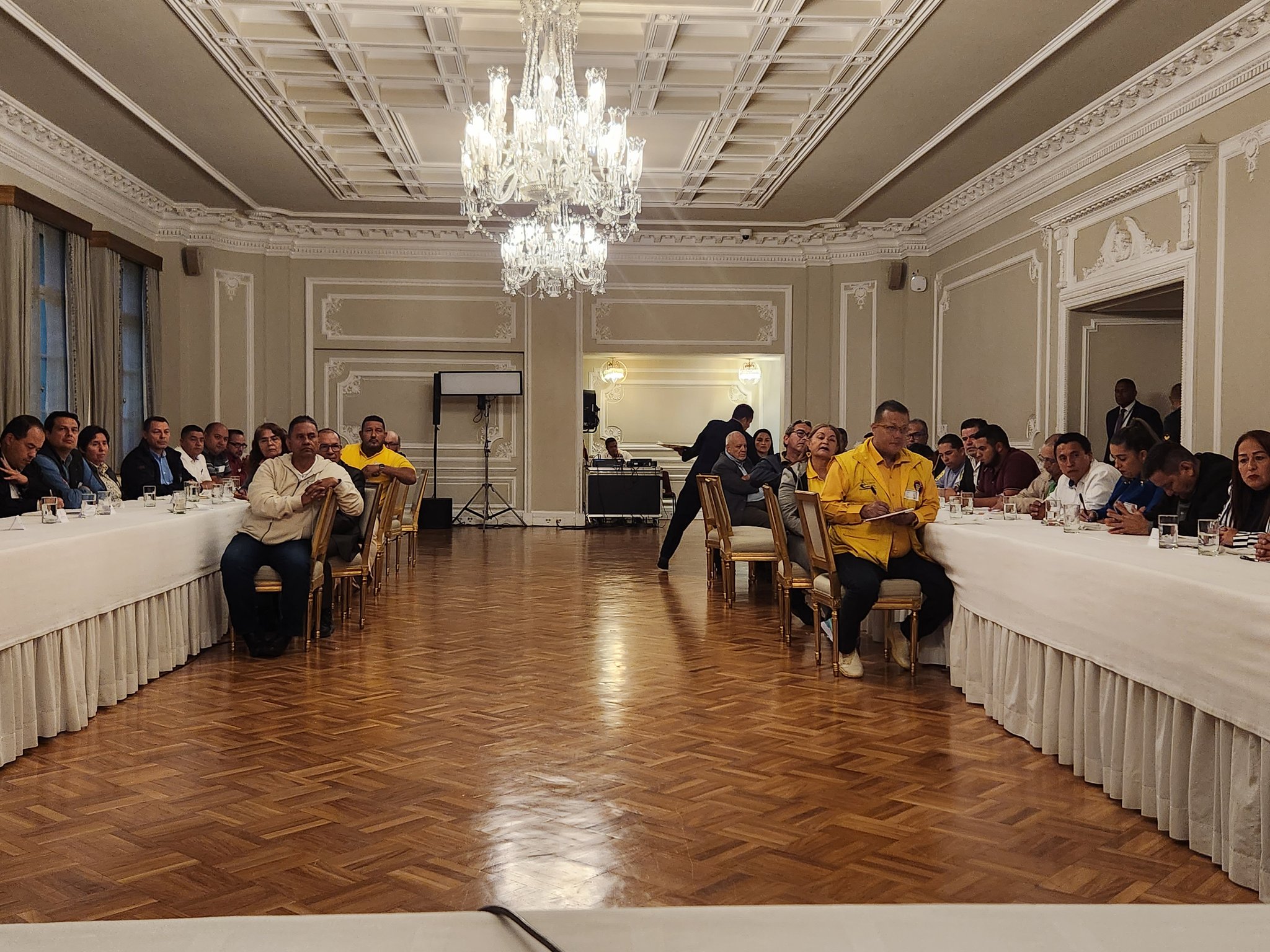 ¿Es posible que el transporte público sea gratis como dice Petro? image