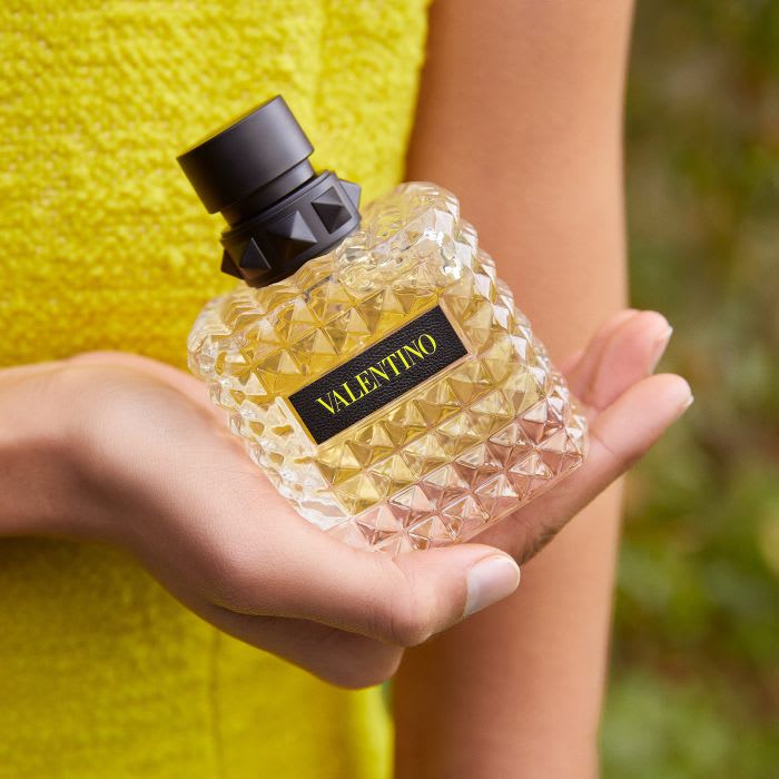Valentino Donna Born in Roma Yellow Dream EDP 6