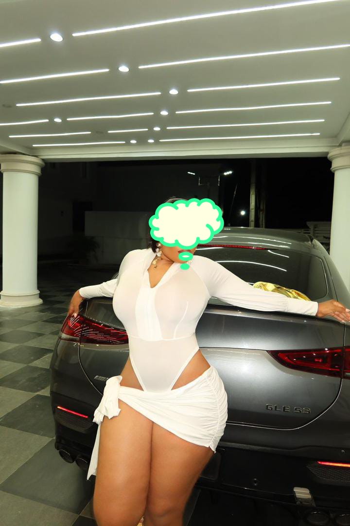 Pretty Sexy  thumbnail 4