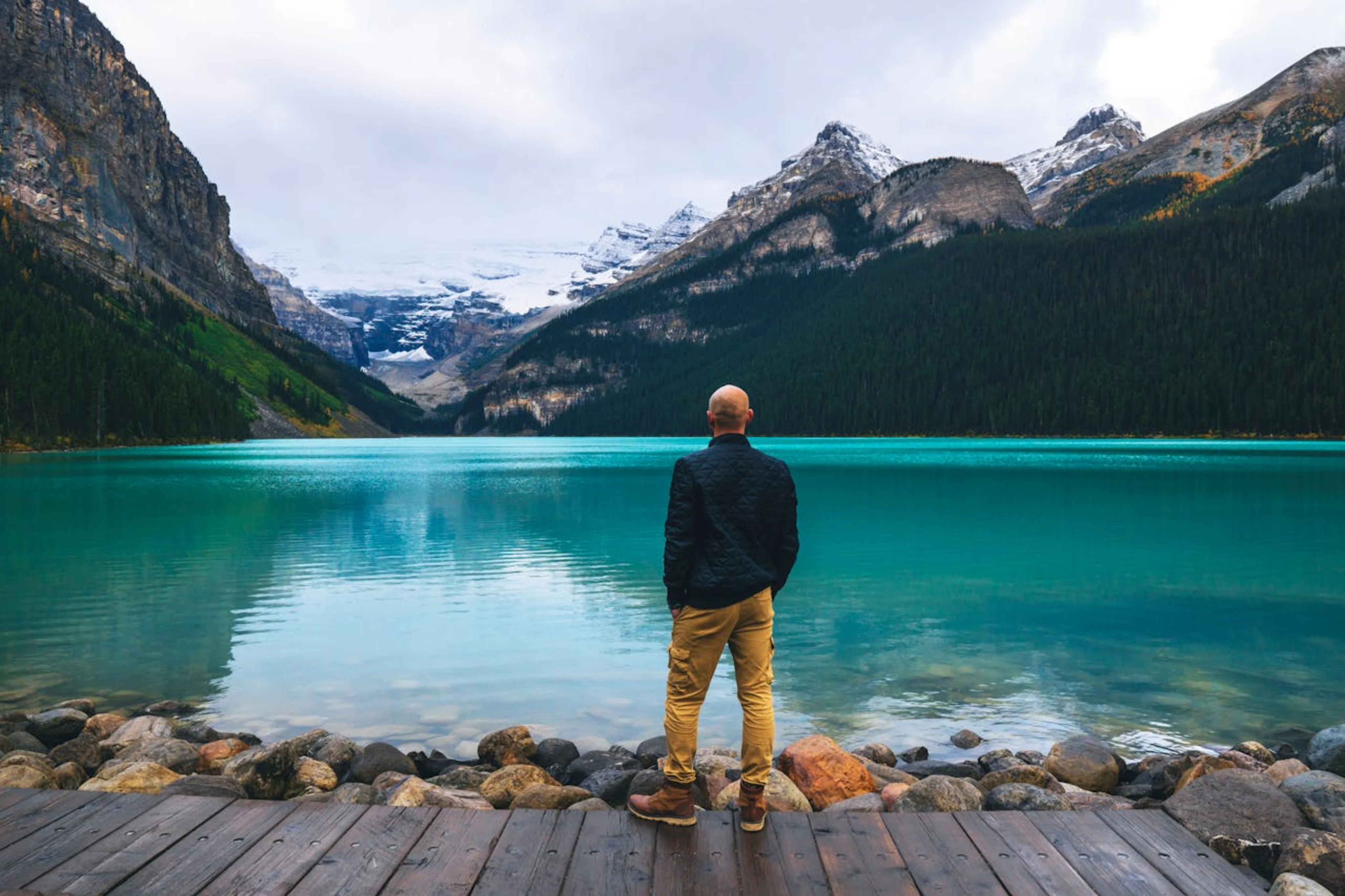 How to Travel Solo The Complete Guide