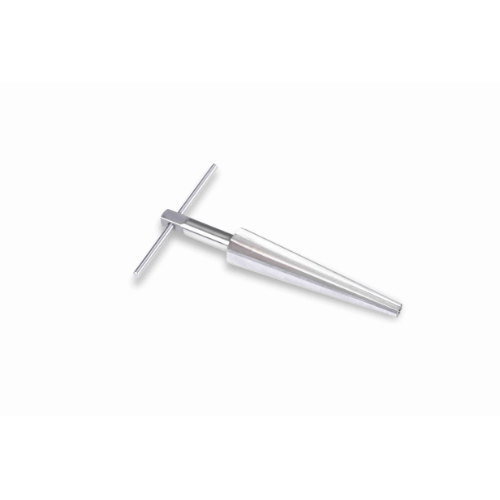 East West Off Road 7 degree tapered reamer with 1.5 inch per foot taper made from high speed steel for GM 1-ton tie rod applications