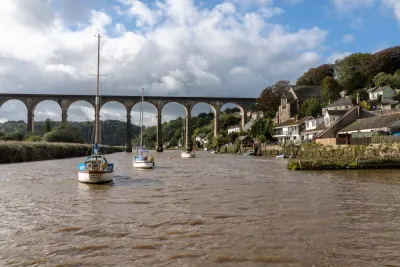 Devon display picture