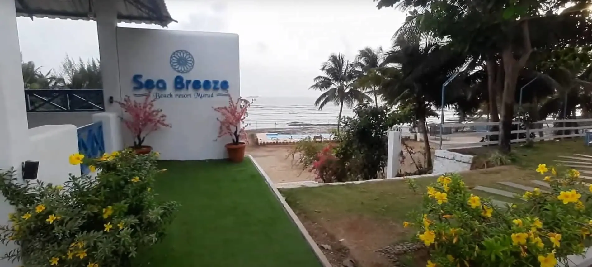 Sea Breeze Restaurant