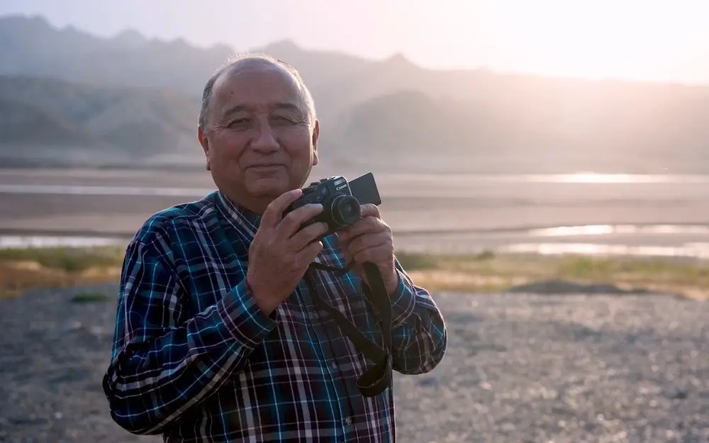 An employee enjoying retirement after his co workers sent him a beautiful ecard