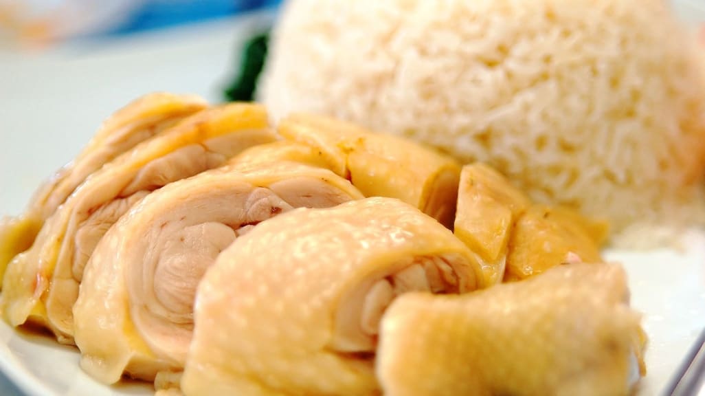 Top 5 Spots for the Best Chicken Rice in Singapore | GoTriip ...