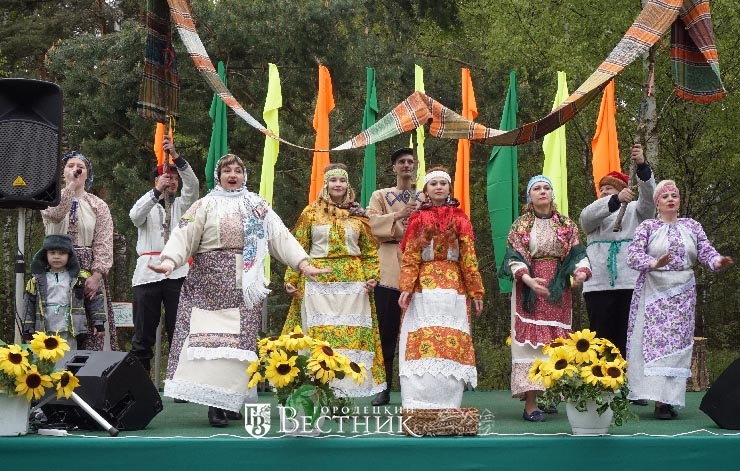 Мастеров народных братство городец 2024. Русь мы живём на отцовской земле.