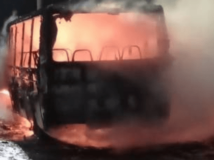 Маршрутка сгорела дотла в Чкаловске 15 января