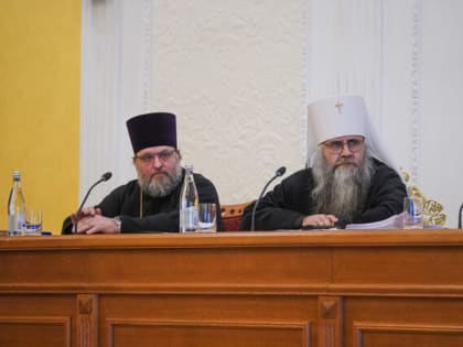 Митрополит Георгий провел совещание с настоятелями храмов Арзамасского районного благочиния Нижегородской епархии (фото)