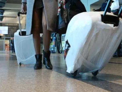 Ждать 12 часов! Почему нижегородцев не выпускают из страны