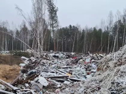 Не могут потушить почти неделю. Фото с места мощного нижегородского пожара