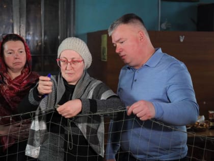 «Сейчас потребность в подобных маскировочных сетях на передовой очень высокая», - Артем Кавинов