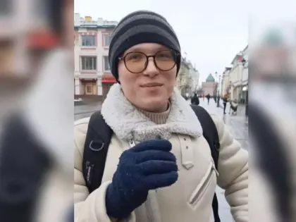 «Я ей — деньги, она мне — счастье». Видеоопрос нижегородцев о подарках на 8 Марта