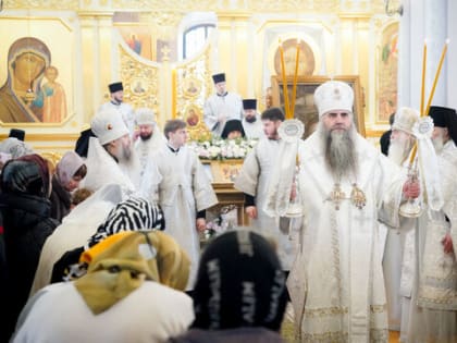 Митрополит Георгий представил насельникам, духовенству и прихожанам нового игумена Спасо-Преображенского монастыря Арзамаса (фото)
