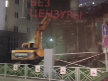 Демонтаж обгоревшего Дома Чардымова стартовал в Нижнем Новгороде