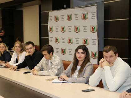 Начал работу второй созыв Молодежной Палаты при гордуме