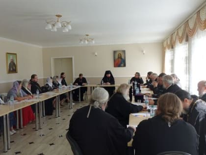 Совещание благочинного в Арзамасе