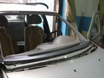 Полиция проводит проверку из-за взорвавшейся в машине петарды в Кстове