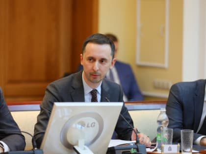 Мелик-Гусейнов выступил в защиту перекрывшего проезд скорой врача