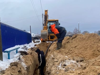 Строительство внутрипоселкового газопровода в поселке Пыра выполнено на 58%