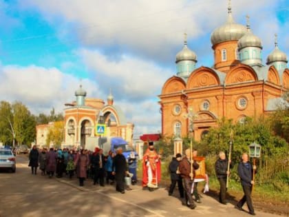 Престольный праздник встретили в Воскресенской церкви села Водоватово Арзамасского района