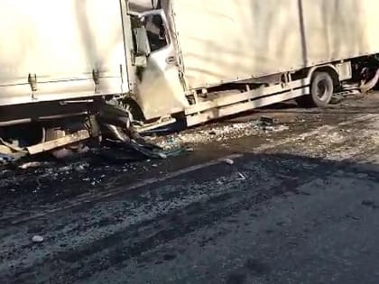 Водитель погиб в столкновении четырех машин в Кстовском районе